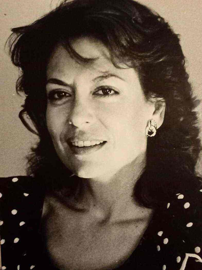 Ελένη Πραποπούλου, Eleni Propoulou, Κηδεία Ελένη Πραποπούλου, Eleni Propoulou funeral, Θάνατος Ελένη Πραποπούλου, Eleni Propoulou death, Πάτρα κοινωνικά, Patras society, Καλλονή Πάτρας, Patras beauty, Αρχόντισσα Πάτρας, Patras noblewoman, Πάτρα παλιά εποχή, Patras golden era, Οικογένεια Πραποπούλου, Propoulou family, Κώστας Πραπόπουλος, Kostas Propoulos, Μάιρα Πραποπούλου Ανδρούτσου, Maira Propoulou Androutsou, Πάνος Πραπόπουλος, Panos Propoulos, Κοινωνικά δρώμενα Πάτρας, Patras social events, Καρναβάλι Πάτρας,