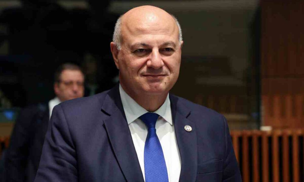 Κυριάκος Μητσοτάκης, Kyriakos Mitsotakis, Κώστας Τσιάρας, Kostas Tsiaras, ΟΠΕΚΕΠΕ, ΟΠΕΚΕΠΕ πληρωμές, OPAP payments, αγρότες, farmers, αγροτικά μπλόκα, farmers' blockades, βουλευτές ΝΔ, New Democracy MPs, Μέγαρο Μαξίμου, Maximos Mansion, Μάκης Βορίδης, Makis Voridis, Χρήστος Μπουκώρος, Christos Boukoros, Ζέττα Μακρή, Zetta Makri, αγροτική κρίση, agricultural crisis, καθυστερημένες πληρωμές, delayed payments, μεταρρύθμιση ΟΠΕΚΕΠΕ, OPAP reform, γκρίνια βουλευτών,