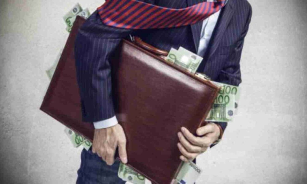 Φοροδιαφυγή, Tax Evasion, Ανταλλαγή πληροφοριών, Information Exchange, Οικονομικές πληροφορίες, Financial Information, Περιουσιακά στοιχεία, Assets, Καταθέσεις εξωτερικού, Foreign Deposits, Φορολογικές αρχές, Tax Authorities, Διεθνής συνεργασία, International Cooperation, Αυτόματη ανταλλαγή, Automatic Exchange, Διμερής συμφωνία, Bilateral Agreement, Υπουργείο Οικονομικών, Ministry of Finance, Απόκρυψη πλούτου, Wealth Concealment, CRS (Common Reporting Standard), Φορολογικοί έλεγχοι, Tax Audits, Διακρατική συμφωνία, Intergovernmental Agreement, Ελλάδα,