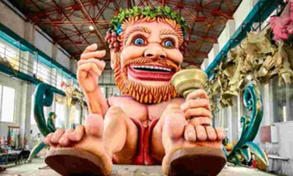 Πατρινό Καρναβάλι, Καρναβάλι Πάτρας 2026, Βασιλιάς Καρνάβαλος, Καρναβαλικό Συνεργείο Πάτρας, Νίκος Λιβάνης, άρματα Πάτρας, Διόνυσος Καρνάβαλος, Πετρωτό Πάτρας, κατασκευή αρμάτων, Πατρινό Καρναβάλι νέα, Patras Carnival, Patras Carnival 2026, King Carnival, Patras Carnival Floats, Nikos Livanis, Carnival Workshop Patras, Dionysus Float, Greek Carnival, Patras Festival, Carnival Arts Greece,