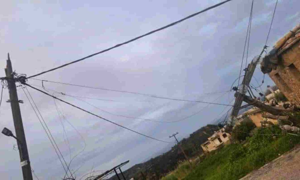 διακοπή ρεύματος Πάτρα, power outage Patras, Βούντενη, Vounteni, ΔΕΔΔΗΕ, DEDDIE, πτώση δέντρων, fallen trees, κακοκαιρία Πάτρα, severe weather Patras, βλάβη ρεύματος, power cut Greece, Μεσσάτιδα, Messatida, Ρίο Πάτρα, Rio Patras, θυελλώδεις άνεμοι, gale force winds, αποκατάσταση ηλεκτροδότησης, power restoration, προβλήματα θέρμανσης, heating issues, ζημιές δίκτυο ΔΕΗ, electricity network damage, Πάτρα ειδήσεις, Patras news today, έκτακτα καιρικά φαινόμενα,