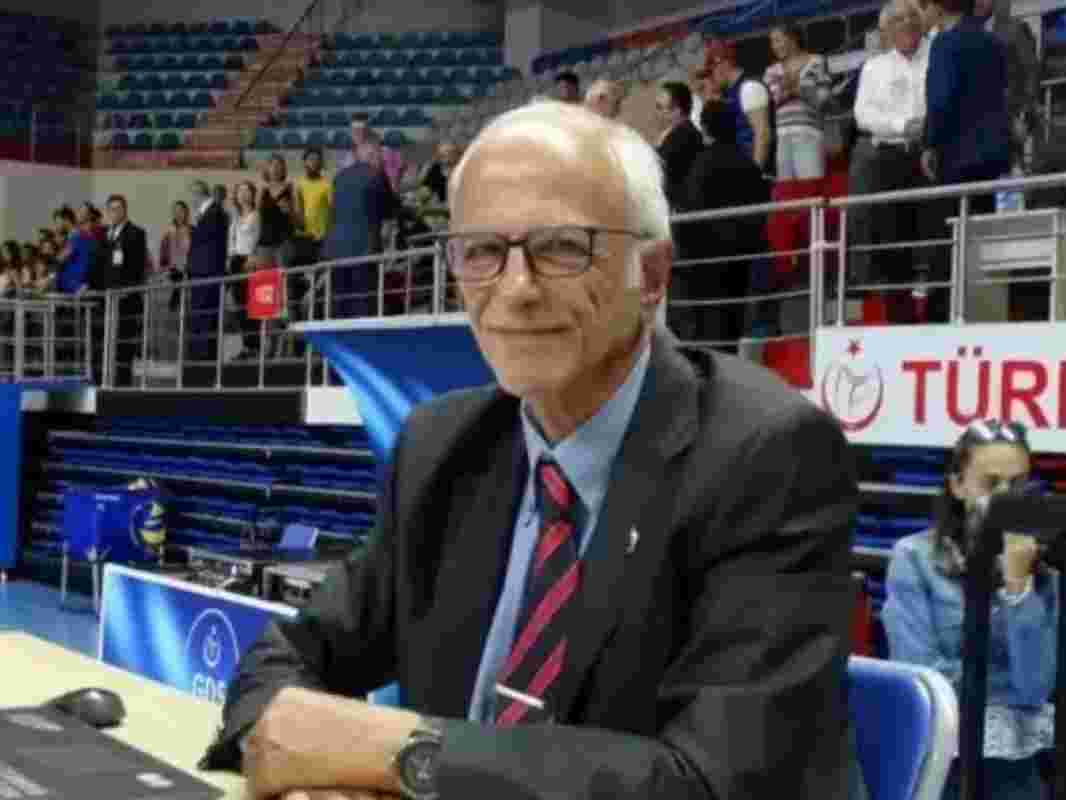 Σάββας Ιορδανίδης, Savvas Iordanidis, διαιτητής βόλεϊ, volleyball referee, διεθνής διαιτητής, international referee, Πάτρα, Patras, Δάφνες Πάτρας, Dafnes Patras, πυρκαγιά Πάτρα, Patras fire, τραγωδία Πάτρα, Patras tragedy, αθλητισμός Πάτρα, Patras sports, νεκρός σε φωτιά, fire victim, ειδήσεις Πάτρα, Patras news, βόλεϊ Ελλάδα,