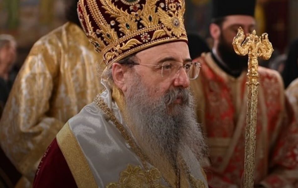 Μητροπολίτης Πατρών Χρυσόστομος, Ιερά Μητρόπολη Πατρών, Άγιος Ανδρέας Πάτρα, ονομαστήρια Μητροπολίτη, Άγιος Ιωάννης Χρυσόστομος, ανακομιδή λειψάνων, χειροτονία διακόνου, Μονή Γηροκομητίσσης, Άρτος Αγάπης Πάτρα, τηλεόραση Λύχνος, Αρχιεπίσκοπος Χριστόδουλος μνημόσυνο, εκκλησιαστικές ειδήσεις Πάτρα, πολυαρχιερατική θεία λειτουργία, Μητροπολίτης Σπάρτης Ευστάθιος, Metropolitan of Patras Chrysostomos, Metropolis of Patras, Saint Andrew Patras, Saint John Chrysostom feast day, relocation of holy relics, deacon ordination, Girokomitissa Monastery, Artos Agapis Patras, Lychnos TV, Archbishop Christodoulos memorial, Orthodox Church Greece news, Patras religious events,