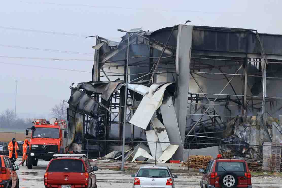 Τρίκαλα, Βιολάντα, έκρηξη, εργοστάσιο, νεκροί, τραγωδία, μπισκοτοβιομηχανία, πυρκαγιά, εργατικό δυστύχημα, ειδήσεις, Trikala, Violanta, factory explosion, Greece, biscuit factory, industrial accident, victims, fire,