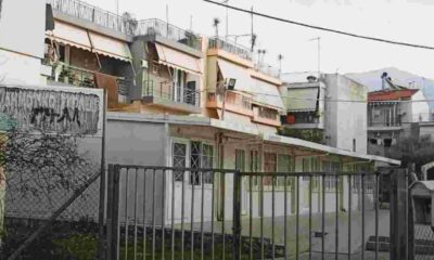 Ζαρουχλέικα, Zarouchleika, δημοτικό σχολείο Πάτρα, elementary school Patras, σχολικά κοντέινερ, school containers, σχολική στέγη, school housing, 24ο Δημοτικό Σχολείο Πάτρας, 24th Primary School Patras, προβλήματα παιδείας, education issues Greece, πρόγραμμα Γιαννάκου, Giannakou education program, κτίρια προκάτ, prefab school buildings, σχολικές υποδομές, school infrastructure, Νίκος Γκίτσης, Nikos Gitsis, Πολιτεία εφημερίδα, Politeia newspaper, Πάτρα ειδήσεις, Patras news