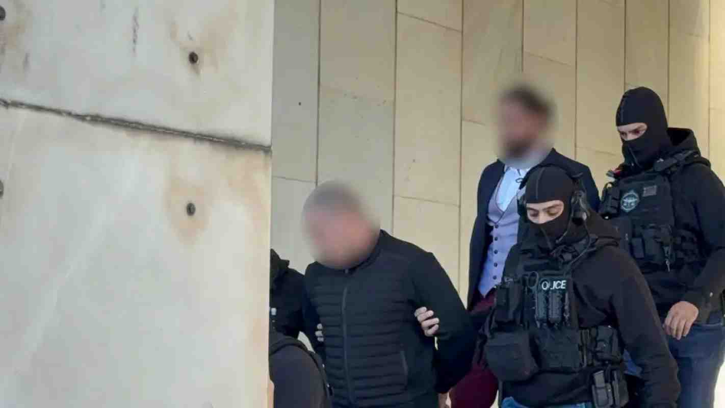 Φοινικούντα, Finikounda, δολοφονία Φοινικούντα, Finikounda murder, κάμπινγκ Φοινικούντα, Finikounda camping, διπλό φονικό, double homicide, Καλαμάτα, Kalamata, Μεσσηνία, Messinia, φυσικός αυτουργός, principal perpetrator, ανακρίτρια, judicial investigation, συμπληρωματική απολογία, supplementary testimony, αστυνομικό ρεπορτάζ,