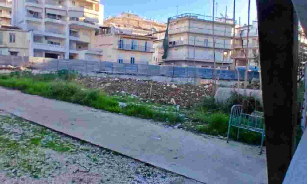 12ο Δημοτικό Σχολείο Πάτρας, Πλατεία Βουδ, ανέγερση σχολείου, Δήμος Πατρέων, Εφορεία Αρχαιοτήτων Αχαΐας, αρχαιολογικά ευρήματα Πάτρα, ΕΣΠΑ, σχολικά κτίρια Πάτρα, Παναγιώτης Μελάς, σεισμόπληκτα σχολεία, ανασκαφές Πάτρα, 12th Primary School of Patras, Boud Square, school construction Patras, Municipality of Patras, Ephorate of Antiquities of Achaea, archaeological finds Patras, NSRF Greece, school infrastructure, Roman antiquities Patras,