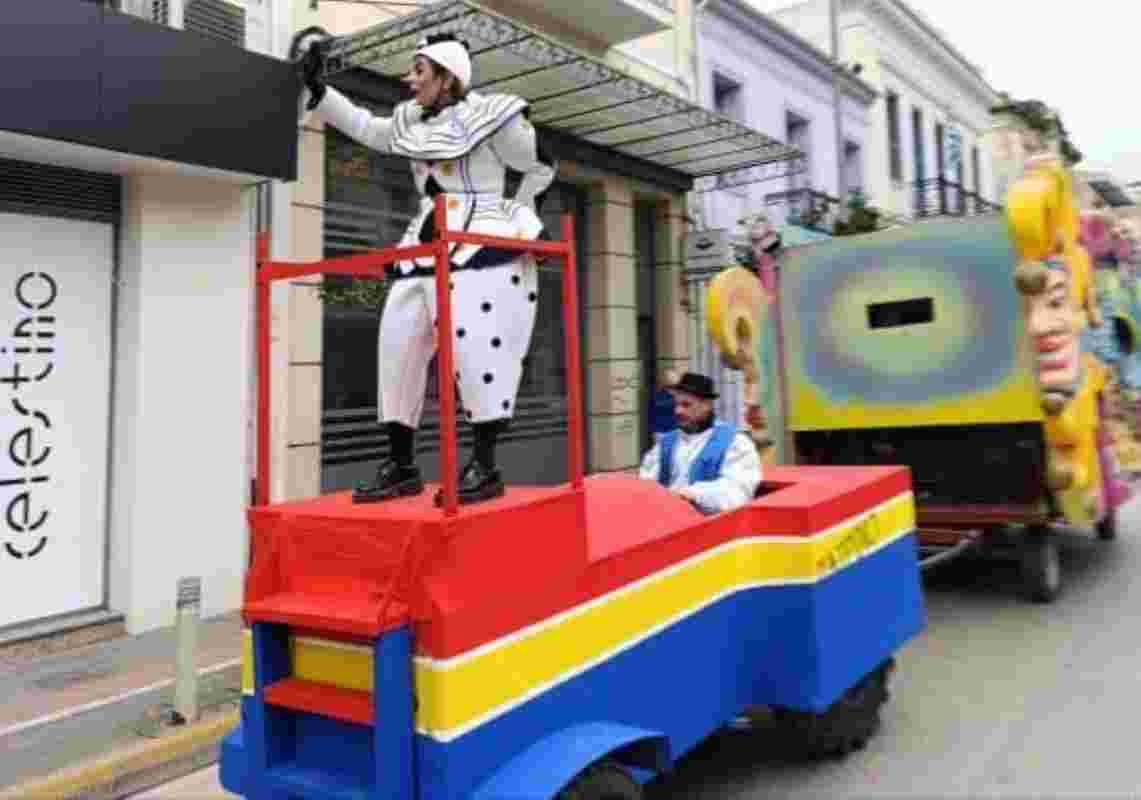 Πατρινό Καρναβάλι 2026, Patras Carnival 2026, Μαρία Αγουρίδη, Maria Agouridi, Τελάλισσα, Carnival Crier, Πάτρα, Patras, Τελετή Έναρξης, Opening Ceremony, 17 Ιανουαρίου, January 17, Καρναβαλικό Λάβαρο, Carnival Banner, Πλατεία Γεωργίου, George Square Patras, SEO Greece, Carnival Events