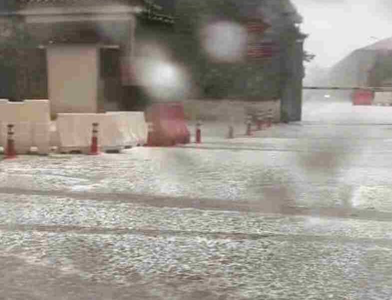 Κακοκαιρία Πάτρα, Patras storm, Πλημμύρες Πάτρα, Patras floods, Χαλάζι Πάτρα, Patras hail, Ακτή Δυμαίων, Akti Dymeon, Παραλιακή Ρίου, Rio beach road, Πλημμυρικά φαινόμενα, flood incidents, Έκτακτο δελτίο καιρού, emergency weather warning, Οδικά προβλήματα Πάτρα, Patras road closures, Καταιγίδα Πάτρα, Patras thunderstorm, Φθορά από κακοκαιρία, storm damage