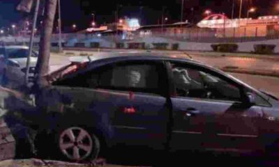 Τροχαίο Πάτρα, Ακτή Δυμαίων, ατύχημα Πάτρα, καραμπόλα Πάτρα, εκτροπή οχήματος, ολισθηρότητα οδοστρώματος, Τροχαία Πατρών, Patras traffic accident, Akti Dymaion, car crash Patras, Patras news, car accident injury, road safety Patras,