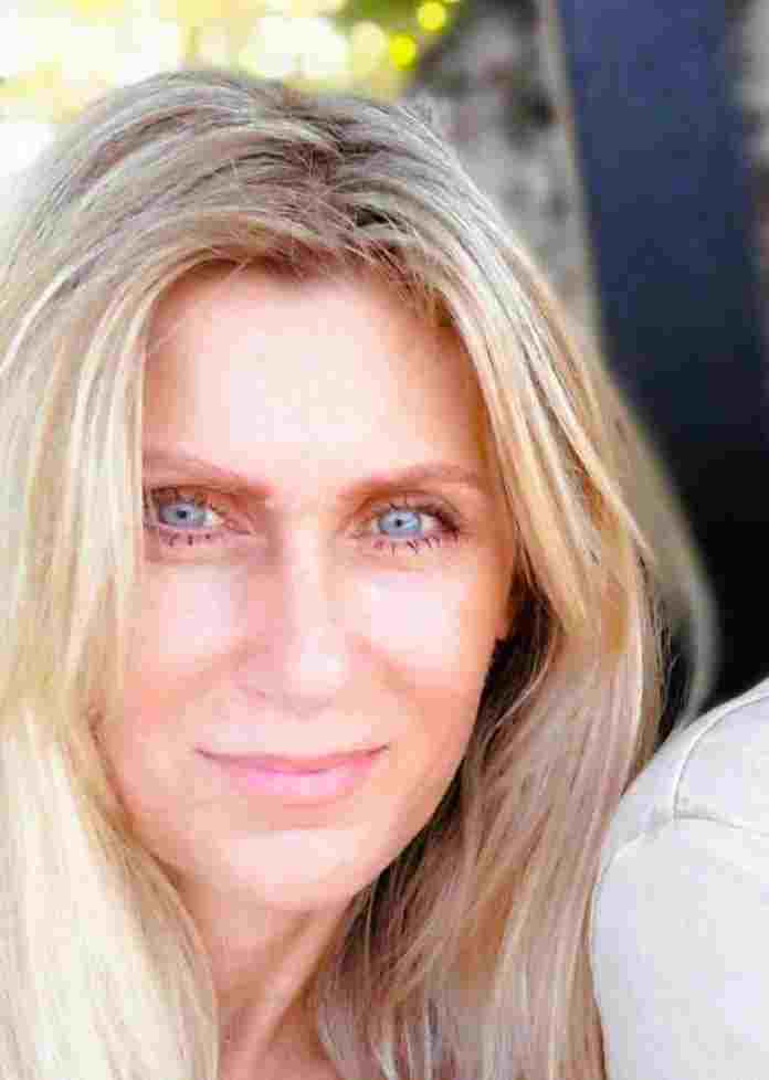 Τζένη Λιμάρ, Jenny Limar, Tzeni Limar, Πάτρα, Patras, θάνατος, death, απώλεια, loss, αγιογράφος, iconographer, hagiography, Χρήστος Λιμάρ, Christos Limar, Ευγένιος Λιμάρ, Evgenios Limar, Μιχάλης Παπούλιας, Michalis Papoulias, Παπούλιας Donuts, Papoulias Donuts, αγιογραφία Πάτρα, Byzantine art Patras, πένθος Πάτρα, mourning Patras, κηδεία Τζένη Λιμάρ, obituary, οικογένεια Λιμάρ, Limar family, ειδήσεις Πάτρα σήμερα, Patras news today,