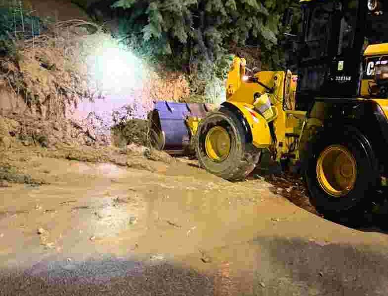 κατολίσθηση Πάτρα, μικρή περιμετρική Πάτρας, landslide Patras, Φωκίων Ζαΐμης, Phokion Zaimis, Πολιτική Προστασία Αχαΐας, Civil Protection Achaia, προβλήματα από βροχές, heavy rain Patras, οδικό δίκτυο Αχαΐα, road network Achaia, νέα Πάτρα σήμερα, Patras news,