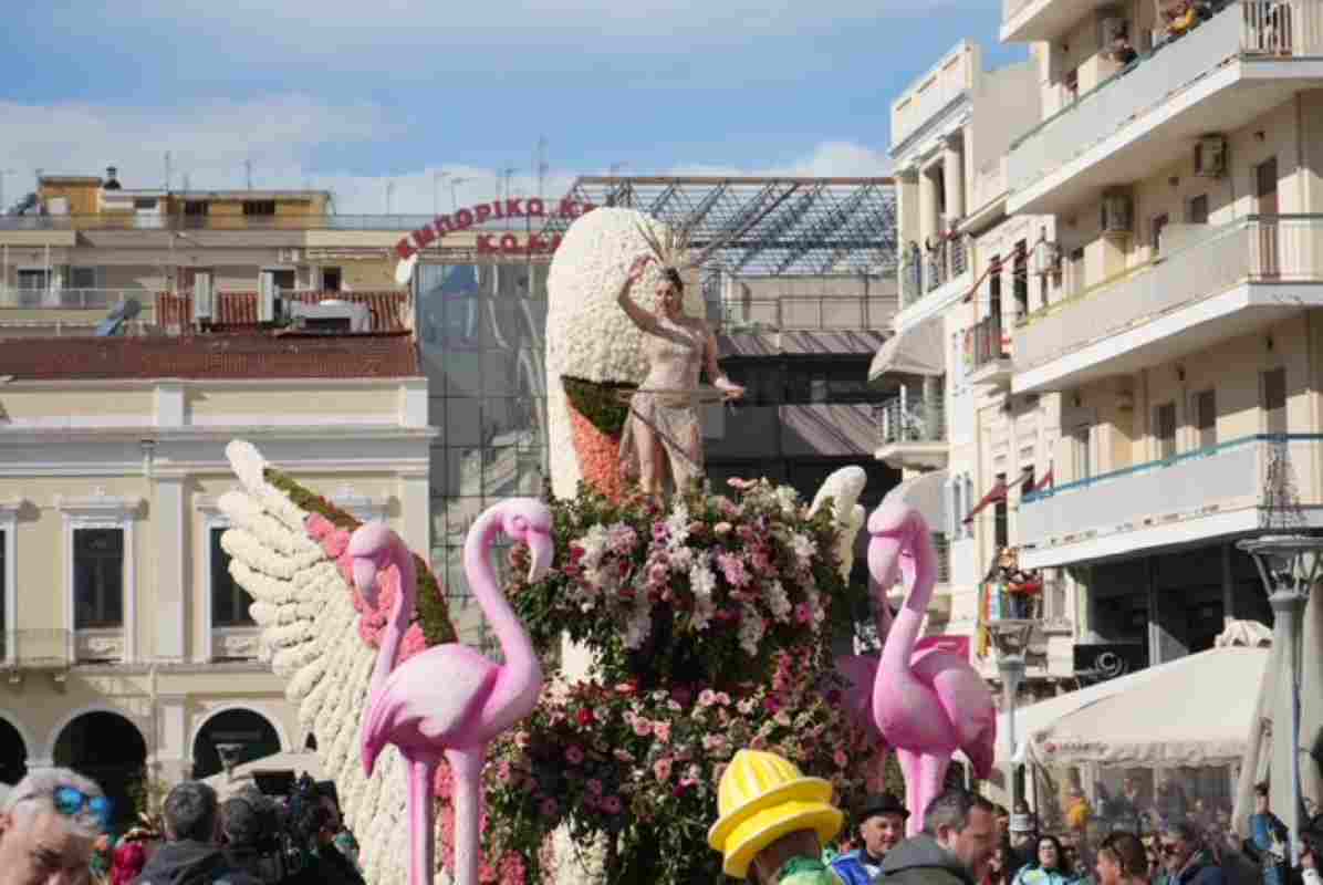 Πατρινό Καρναβάλι 2026, Patras Carnival 2026, Μεγάλη Παρέλαση, Grand Parade, Πάτρα, Patras, Lepanto TV, live streaming Patras Carnival, ζωντανή μετάδοση καρναβάλι, Γιώργος Κοντογιάννης, Giorgos Kontogiannis, Δήμητρα Μπαλαφούτη, Dimitra Balafouti, 190 πληρώματα, 190 carnival groups, 50.000 καρναβαλιστές, 50.000 masqueraders, καρναβαλικά άρματα, carnival floats, Ελλάδα καρναβάλι, Greece carnival, διασκέδαση Πάτρα, entertainment Patras, οδός Κορίνθου, Korinthou street, τελετή λήξης, closing ceremony, κάψιμο βασιλιά καρνάβαλου, burning of King Carnival, Patrino Karnavali,