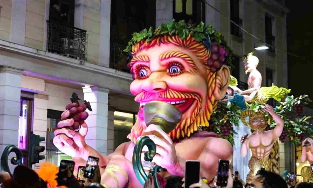 Πατρινό Καρναβάλι, Patras Carnival, Πάτρα, Patras, τοπική οικονομία, local economy, επαναπροσδιορισμός, rebranding, μαζικός τουρισμός, mass tourism, brand Πάτρα, quality tourism, τουριστική ανάπτυξη, Patras Greece news, ανταποδοτικότητα, οικονομικός απόηχος