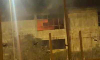 Πυρκαγιά Πάτρα, Patras fire, εργοστάσιο Λαδόπουλου, Ladopoulos factory fire, φωτιά Λαδόπουλος, Ladopoulos complex, Ακτή Δυμαίων, Akti Dymaion, Πυροσβεστική Πάτρας, Fire Department Patras, εγκαταλελειμμένα κτίρια Πάτρα, abandoned buildings Patras, βιομηχανικά κτίρια φωτιά, industrial building fire Greece, ειδήσεις Πάτρα, Patras news today, επεισόδιο Λαδόπουλος σήμερα, Ladopoulos Patras safety, ασφάλεια πόλης Πάτρα, industrial heritage risk, Western Greece news, φωτιά σε σκουπίδια, πυρκαγιά βιομηχανικό συγκρότημα,