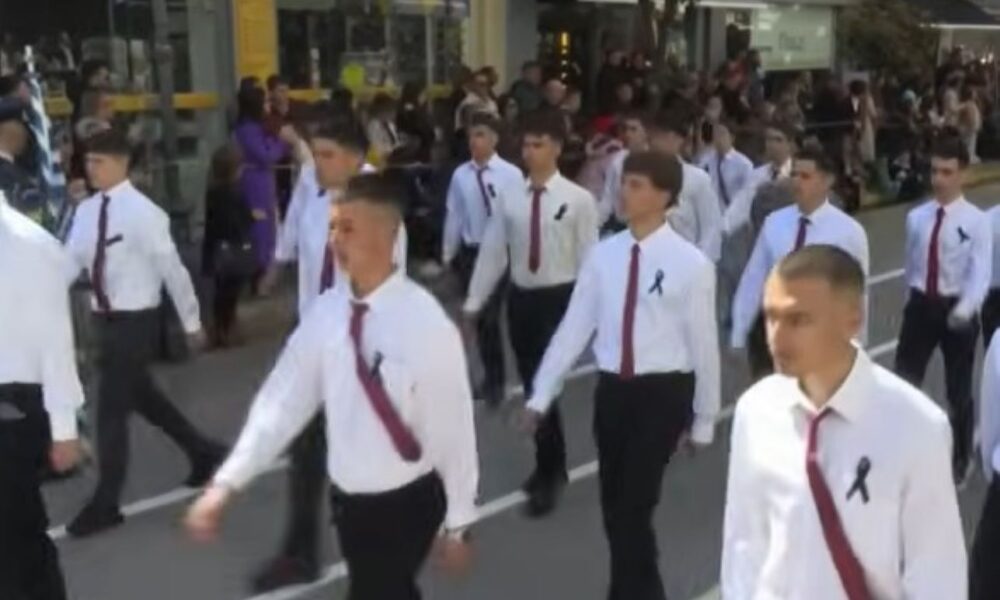 mathites-pyrgou-parelasi-mavri-kordela-asimakis