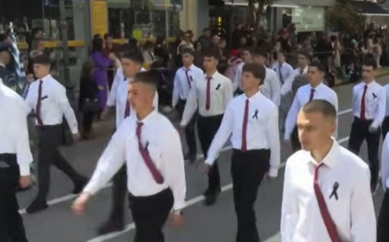 mathites-pyrgou-parelasi-mavri-kordela-asimakis