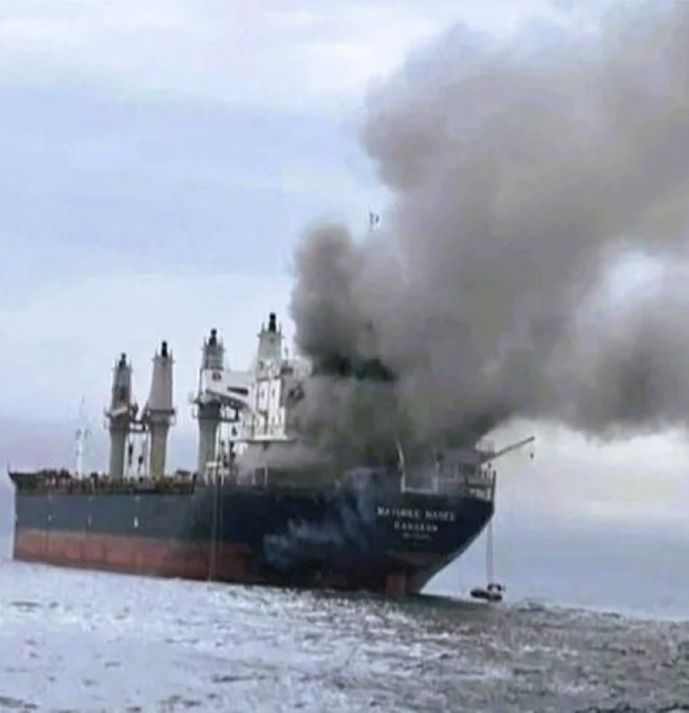 επίθεση σε πλοίο, ελληνική σημαία, Μαύρη Θάλασσα, πύραυλος, δεξαμενόπλοιο, Νοβοροσίσκ, Βασίλης Κικίλιας, Chevron, Έλληνες ναυτικοί, ρωσικό πετρέλαιο, γεωπολιτική κρίση, Υπουργείο Ναυτιλίας, ναυτιλιακή είδηση, επίθεση σε τάνκερ, missile attack on ship, Greek flagged vessel, Black Sea, Novorossiysk, Greek tanker attack, Chevron chartered ship, Vassilis Kikilias, Greek seafarers, Russian oil transit, maritime security, Black Sea conflict, oil tanker missile strike, shipping news Greece, geopolitical tension Black Sea.