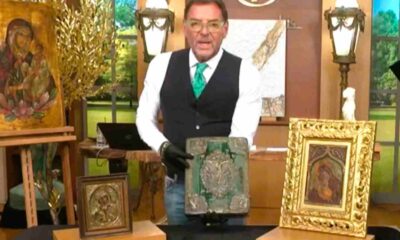 Γιώργος Τσαγκαράκης, Giorgos Tsagarakis, Yiorgos Tsagarakis, tsagarakis gallerist, γκαλερίστας Κολωνάκι, γκαλερί Τσαγκαράκης, Tsagarakis Gallery, σύλληψη Τσαγκαράκη, arrest Tsagarakis, έφοδος Ελληνικό, police raid Elliniko, αρχαιοκαπηλία, νόμος περί αρχαιοτήτων, antiquity laws Greece, Ευαγγέλιο 1745, Gospel 1745, θρησκευτικά κειμήλια, religious relics, πλαστοί πίνακες, fake paintings, forged art, κατάσχεση πινάκων, art seizure, ΕΛΑΣ, Hellenic Police, Ελληνικό αποθήκη, Elliniko warehouse, Tsagarakis Kolonaki, αρχαιολογική κληρονομιά, cultural heritage Greece, Tsagarakis arrest news, ειδήσεις Ελληνικό, syllipsi Tsagarakis, efodos Elliniko, pinakes Tsagarakis