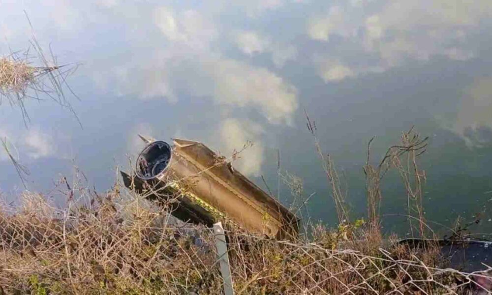 Τουρκία, Turkey, Κύπρος, Cyprus, Ιράν, Iran, Ανατολική Μεσόγειος, Eastern Mediterranean, ιρανικός πύραυλος, Iranian missile, βαλλιστικός πύραυλος, ballistic missile, κατάρριψη, shot down, αναχαίτιση, interception, ΝΑΤΟ, NATO, στρατιωτική βάση, military base, Ακρωτήρι, Akrotiri, Βρετανικές Βάσεις, British Bases, Χατάι, Hatay, παρέκκλιση πορείας, off course, αεράμυνα, air defense, αντιαεροπορικά συστήματα, anti-aircraft systems, γεωπολιτική ένταση, geopolitical tension, Μέση Ανατολή, Middle East, έκτακτη είδηση, breaking news, Τουρκικό Υπουργείο Άμυνας, Turkish Ministry of Defense, ασφάλεια, security threat.