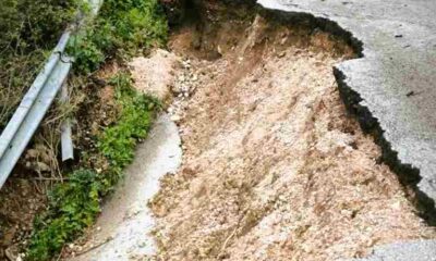 Άνω Καλλιθέα Αχαΐας, κατάρρευση δρόμου, αποκλεισμένοι κάτοικοι, οδικό δίκτυο Αχαΐα, Άγιος Ιωάννης Καλλιθέας, προβλήματα πρόσβασης, Δήμος Πατρέων, επικίνδυνος δρόμος, Ano Kallithea Achaias, katarrefsi dromou, apokleismenoi katoikoi, road collapse Greece, Achaia roads, Ano Kallithea access, emergency vehicle access, Patras infrastructure,