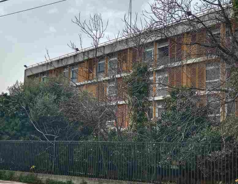 Άγιος Ανδρέας Πάτρα, Νοσοκομείο Άγιος Ανδρέας, εγκαταλελειμμένο κτήριο, κλίνες ΜΕΘ, έλλειψη ΜΕΘ, υγεία Πάτρα, τροχαίο Πύργος, διακομιδή ασθενούς, ΕΣΥ Πάτρα, 6η ΥΠΕ, υποδομές υγείας, δημόσια υγεία, Agios Andreas Patras, Agios Andreas Hospital, abandoned building, ICU beds, ICU shortage, health Patras, traffic accident Pyrgos, patient transfer, National Health System Greece, 6th Health Region, health infrastructure, public health, Nosokomeio Agios Andreas, egkataleleimmeno ktirio, klines METH, elleipsi METH, ygeia Patra, troxaio Pyrgos, diakomidi asthenous, ESY Patra, 6i YPE, ypotimes ygeias, dimosia ygeia