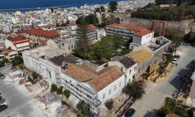Παλαιό Δημοτικό Νοσοκομείο Πάτρας, Old Municipal Hospital Patras, Δήμος Πατρέων, Municipality of Patras, Άνω Πόλη Πάτρα, Ano Poli Patras, ανάπλαση Πάτρα, Patras urban redevelopment, ανακατασκευή κτηρίου, building reconstruction, έργα Πάτρα 2027, Patras projects 2027, Ψηφιακό Κέντρο Οπτικοακουστικής Κληρονομιάς, Digital Audiovisual Heritage Center, πολυχώρος πολιτισμού, Patras cultural hub, συνεδριακό κέντρο Πάτρα, Patras conference center, εκθεσιακός χώρος, exhibition space, εργαστήρια καλλιτεχνικής δημιουργίας, artistic creation workshops, πολιτιστική κληρονομιά, cultural heritage Greece, Θεόφιλος Χάνσεν, Theophil Hansen architect, αρχιτεκτονική Hansen, Hansen architecture, ιστορικά κτήρια Πάτρα, historical buildings Patras, διατηρητέα κτήρια, listed buildings Greece, πτέρυγα Hansen, Hansen wing, αποκατάσταση μνημείων, monument restoration, Δυτική Ελλάδα 2021-2027, Western Greece 2021-2027, επένδυση στον πολιτισμό, investment in culture.
