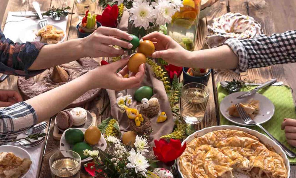 Πάσχα 2026, ακρίβεια, πασχαλινό τραπέζι, τιμή αρνιού, τιμή κατσικιού, ανατιμήσεις τροφίμων, κτηνοτροφία, ευλογιά προβάτων, αφθώδης πυρετός, Λέσβος, κόστος παραγωγής, λιπάσματα, ουρία, τιμή καυσίμων, ντίζελ κίνησης, κρίση Μέση Ανατολή, καλάθι του Πάσχα, αγορά κρέατος, ελλείψεις αμνοεριφίων, πληθωρισμός τροφίμων, Greek Easter 2024, food inflation Greece, lamb prices, goat prices, livestock crisis, sheep pox outbreak, foot and mouth disease, Lesvos livestock, fertilizer prices, urea market, energy crisis, fuel prices Greece, Middle East crisis impact, meat market supply, Easter table cost, agricultural production cost, Greek economy news, retail price hike, food scarcity, consumer protection