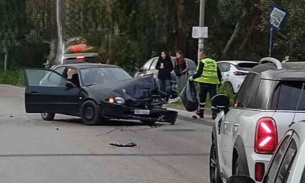 τροχαίο Πάτρα, Συχαινά, Ολύμπιο Θεραπευτήριο, Τροχαία Πατρών, σύγκρουση οχημάτων, ειδήσεις Πάτρα, ατύχημα σήμερα, τροχαίο Συχαινά, troxaio Patra, Syxaina, Olympio Therapeftirio, troxaia Patron, sygrousi oxymaton, eidiseis Patra, atyxima simera, car accident Patras, Patras news, road accident Greece, Sychaina Patras, Olympio Hospital Patras, traffic accident Patras