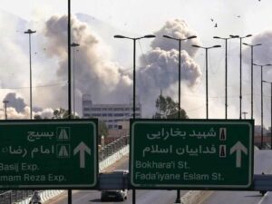 Ιράκ, Βαγδάτη, Καράντα, επίθεση drone, αμερικανική πρεσβεία Βαγδάτη, Ερμπίλ, ασφάλεια Μέση Ανατολή, γεωπολιτική αστάθεια, κλιμάκωση πολέμου, Iraq, Baghdad, Karrada, drone attack, US Embassy Baghdad, Erbil, Middle East security, geopolitical instability, war escalation, Irak, Vagdati, Karranda, epithesi drone, amerikaniki presveia, asfaleia, polemos,