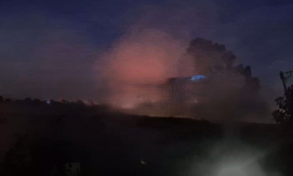 Πάτρα, Ακταίο, πυρκαγιά, φωτιά, νεκρός, 58χρονος, αυτοχειρία, παλαιά εθνική οδός Πατρών Αθηνών, Ρίο, εστίαση, καραμπίνα, αστυνομία, πυροσβεστική, Patra, Patras, Aktaio, Rio, fire, dead man, suicide investigation, house fire, shotgun, Greece news, tragedy, Patra news, nekros, fotia, pyrkayia, pyrkayia Patra, Akteo, Rio Patras, aftocheiria, estiasi, shell aktaio, carambina, emergency, news,