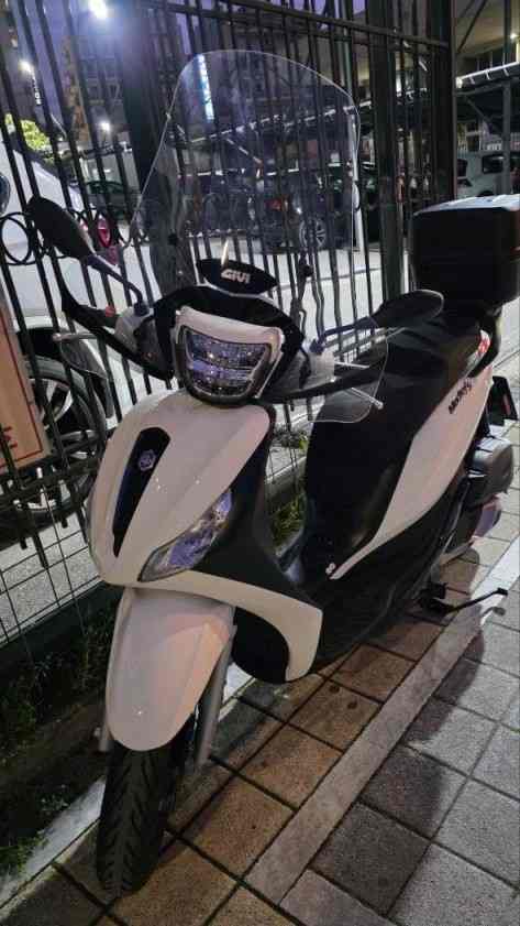 Πάτρα, κλοπή μηχανής, Ιόνιαν TV, Λίνα Μπάστα, Όθωνος Αμαλίας, Αποκαθήλωση, κλοπές δικύκλων Πάτρα, αστυνομικό δελτίο, Patras, motorbike theft Greece, Ionian TV, Lina Basta, Othonos Amalias, bike theft Patras, Patra klopi mixanis, klopes dikyklon, Ionian Channel, news Patras, crime Greece, klopi mihanaki,