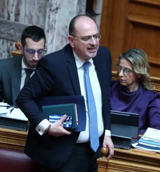 παραίτηση Μακάριος Λαζαρίδης, Μακάριος Λαζαρίδης, υπουργείο αγροτικής ανάπτυξης, τίτλοι σπουδών, καταγγελίες, βιογραφικό, πολιτικές εξελίξεις, Νέα Δημοκρατία, Makarios Lazaridis, resignation, Makarios Lazaridis resignation, ministry of agricultural development, degree controversy, political news Greece, Makarios Lazaridis paraitisi, ypourgeio agrotikis anaptyxis, titloi spoudon, Nea Dimokratia, ND news, βιογραφικό Λαζαρίδη, πολιτική επικαιρότητα, news, Greece, politics,