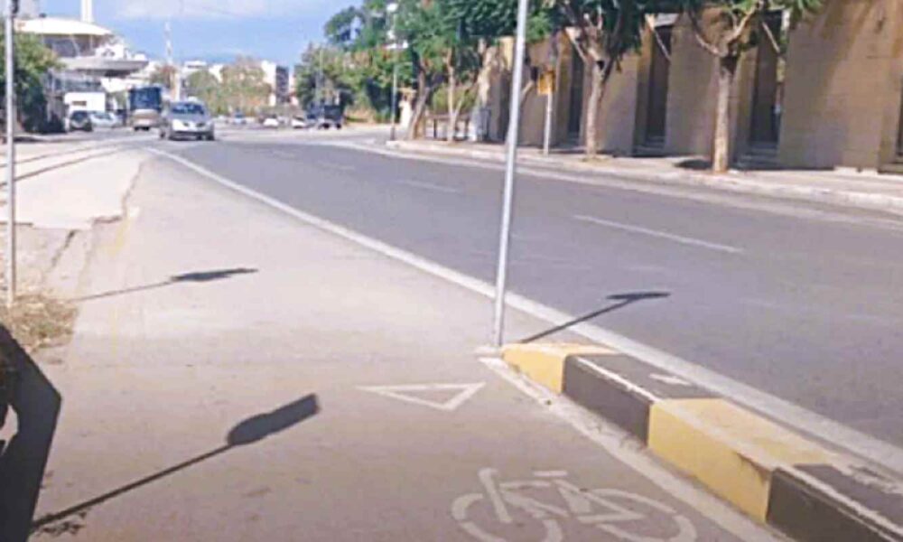 Πάτρα, ποδηλατόδρομος Πάτρας, ατυχήματα, Κώστας Πελετίδης, ΟΣΕ, Ανδρέας Ηλιάδης, ασφάλεια ποδηλατών, σιδηροδρομικές γραμμές, παραλιακή ζώνη Πάτρας, Παναγιώτης Μελάς, Patras, Patras bike lane, bicycle accidents Patras, OSE, railway tracks safety, Kostas Peletidis, Andreas Iliadis, bike lane hazards, Patra, podilatodromos Patras, atychimata, Peletidis, OSE Patras, paraliaki Patras, safety improvements,