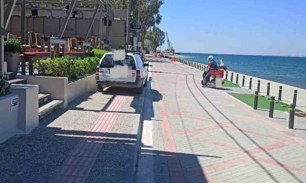 Ρίο Πάτρα, Rio Patras, παραλία Ρίου, Rio beach, ασυδοσία, asydosia, παράνομο παρκάρισμα, illegal parking, πεζοδρόμηση Ρίου, Rio pedestrianization, πεζοδρόμιο, sidewalk, Μέγας Αλέξανδρος Ρίο, Porto Rio, Πόρτο Ρίο, καταγγελία, complaint, εργοτάξιο Ρίου, Rio construction site, παραλιακή ζώνη, coastal zone, τροχαία Πάτρας, Patras traffic police, προσβασιμότητα, accessibility, αυθαιρεσία, αυθαίρετο πάρκινγκ, parking violations, Rio Patras news, νέα Ρίο, ειδήσεις Πάτρα, Patras news, Rio waterfront, παραλία Πάτρα, mobility, βιώσιμη κινητικότητα, Rio updates, Rio greece, Rio achaia, Rio Patra,