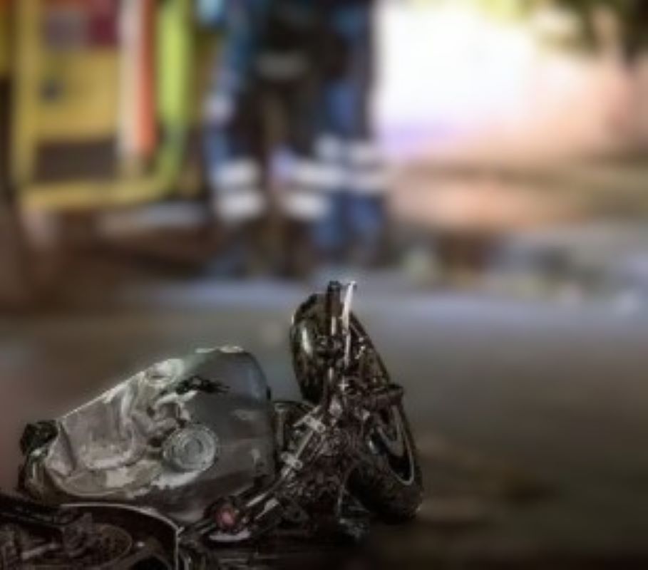 τροχαίο Πάτρα, ατύχημα Βραχνέικα, παλαιά εθνική οδός Πατρών Πύργου, μοτοσυκλέτα εκτροπή, τραυματισμός 30χρονη, ΕΚΑΒ Πάτρα, ειδήσεις Πάτρα, τροχαίο σήμερα, troxaio patra, atychima vrachneika, moto accident patras, old national road patras pyrgos, motorcycle crash greece, news patras, patra news, fatal accident patras, traffic accident greece, 30 year old woman accident, νοσοκομείο Πάτρας, troxaio vrachneika, patra pyrgos accident,