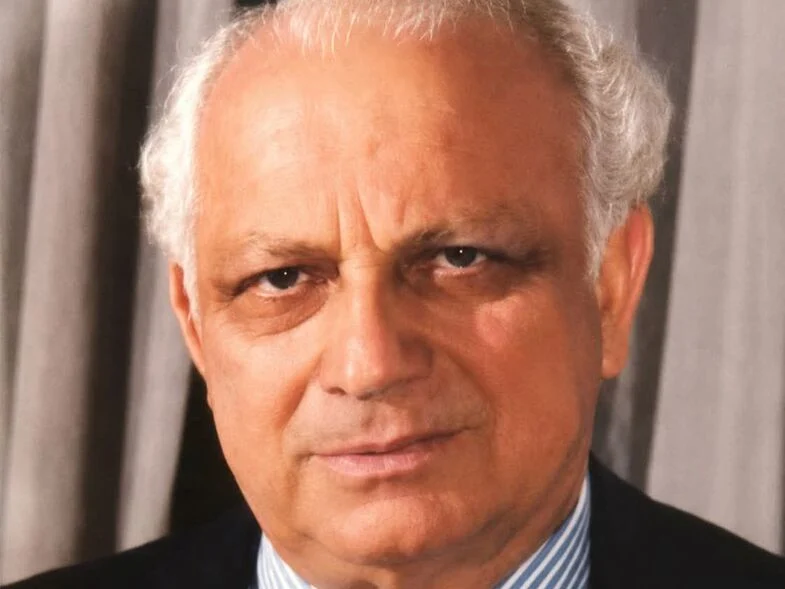 Σοφοκλής Κολαΐτης, Σοφούλης Κολαΐτης, Πάτρα, κηδεία Πάτρα, θάνατος Πάτρα, Εμπορικός Σύλλογος Πάτρας, Μουσείο Λαϊκής Τέχνης Πάτρας, Σύνδεσμος Επιχειρήσεων Πελοποννήσου, επιχειρηματίας Πάτρα, πένθος Πάτρα, Sofoklis Kolaitis, Sofoulis Kolaitis, Patras, Patra, funeral Patras, Commercial Association of Patras, Folk Art Museum Patras, Peloponnese business, death Patras, patranews, Sofoklis Kolaitis Patra,