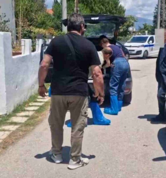 Λόγγος Αιγίου, διπλό φονικό Αίγιο, δολοφονία μάνας γιου Αίγιο, Μαρία Λαμπροπούλου, Ολύμπιος Τσιφλίδης, έγκλημα Αίγιο, Ιταλός ύποπτος Αίγιο, αστυνομικό ρεπορτάζ Αίγιο, διπλή δολοφονία Λόγγος, ιατροδικαστής Αίγιο, ΕΛΑΣ Αίγιο, Loggos Aigio, double murder Greece, Aigio crime, Maria Lampropoulou, Olympios Tsiflidis, Italian suspect Greece, Greek police investigation, Aigio news, loggos aigio, dolofonia aigio, dikastiko reportaz,