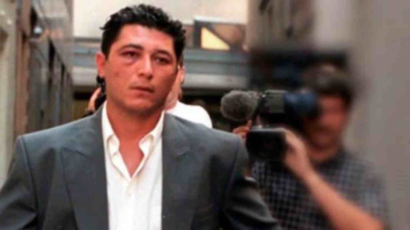 Τζέιμς Δαλαμάγκας, James Dalamangas, Τζέιμς Νταλαμάγκας, Tzeims Dalamagkas, σύλληψη Αίγιο, syllipsi Aigio, δολοφονία Σίδνεϊ, dolofonia Sidney, George Giannopoulos, Γιώργος Γιαννόπουλος, καταζητούμενος Interpol, katazitoumenos Interpol, Αυστραλία φόνος, Australia fonos, Αντώνης Τζίμας, Antonis Tzimas, Αίγιο έγκλημα, Aigio egklima, χωριό Άλσος, chorio Alsos, Belmore murder, Μπέλμορ δολοφονία, παραγραφή φόνου, paragrafi fonou, Ελληνική Αστυνομία, Elas, Sydney police, extradiction Greece Australia, έκδοση Αυστραλία, 32 πιτ μπουλ, 32 pit bull,