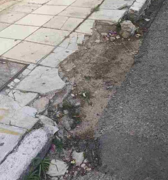 Δήμος Πατρέων, Πάτρα, Ασημάκη Φωτήλα, Ψηλά Αλώνια, πεζοδρόμιο παγίδα, επικίνδυνα πεζοδρόμια, ατύχημα Πάτρα, καταγγελία Πάτρα, κακοτεχνίες Πάτρα, ασφάλεια πεζών, ηλικιωμένοι ατύχημα, τοπικά νέα Πάτρα, Patras, Dimos Patreon, Asimaki Fotila, Psila Alonia, pezodromio, atixima Patra, kataggelia Patra, Patras news, sidewalk accident Greece, pedestrian safety Patras, dangerous sidewalks Patras,