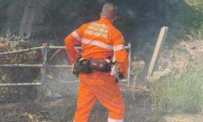 πυρκαγιά, φωτιά, Οβρυά, Πάτρα, Αχαΐα, Εργατικές Κατοικίες, Θέση Μακρή, εθελοντές πυροσβέστες, Σωματείο Εθελοντών Πυροσβεστών Αχαΐας, 1ος Πυροσβεστικός Σταθμός Πατρών, κατάσβεση, fire, wildfire, Ovrya, Patras, Achaea, Achaia, volunteer firefighters, fire brigade, firefighting, emergency, pyrkagia, fotia, Patra, ethelontes pyrosvestes, Ergatikes Katoikies, Thesi Makri,