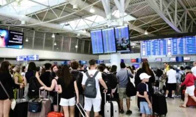 Υπηρεσία Πολιτικής Αεροπορίας, ΥΠΑ, αεροδρόμιο Ελευθέριος Βενιζέλος, καθυστερήσεις πτήσεων, εναέρια κυκλοφορία, βιομετρικοί έλεγχοι, τουρισμός 2026, EUROCONTROL, ουρές στα αεροδρόμια, ταξιδιωτική κίνηση, Civil Aviation Authority, CAA, Athens International Airport, AIA, flight delays, air traffic management, ATFM, biometric border controls, EU entry exit system, EES, IATA, ACI Europe, tourism Greece, flight traffic record, YPA, Eleftherios Venizelos, kathysteriseis pthsewn, enaeria kyklophoria, viometrikoi elenchoi, ouras sta aerodromia, taxidiotiki kinisi,