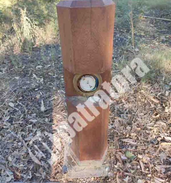 Έλος Αγυιάς, Πάτρα, βανδαλισμοί, κλοπή φωτιστικών, φθορές υποδομών, Δήμος Πατρέων, περιβαλλοντικό έργο, οικολογικός βιότοπος, ασφάλεια, φύλαξη, καταστροφές, ΕΣΠΑ, Agia Marsh, Aguia Wetland, Patras Greece, vandalism, stolen lights, infrastructure damage, Municipality of Patras, environmental project, public property damage, security,