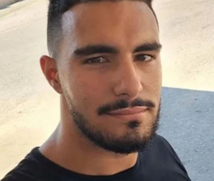 21χρονος Άγγελος Περιστέρης, τροχαίο Ρέθυμνο, κηδεία Παλλήνη, δυστύχημα Αδελιανός Κάμπος, Χοροκρήτες, τροχαίο με ταξί, 21-year-old Angelos Peristeris, fatal accident Rethymno, funeral Pallini, motorcycle taxi crash, Khorokrites, 21chronos Aggelos Peristeris, troxaio Rethymno, kideia Pallini, dystyxima Adelianos Kampos, Chorokrites, troxaio me taxi,