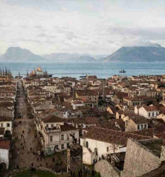 Πάτρα, Patra, Patras, Αγίου Νικολάου, Agiou Nikolaou, σκάλες Αγίου Νικολάου, Agiou Nikolaou stairs, Agiou Nikolaou steps, φωτογραφία 1926, photo 1926, Gabriel Jacob, επιχρωματισμένη φωτογραφία, colorized photo, ιστορία Πάτρας, Patras history, παλιά Πάτρα, old Patras, αστικό τοπίο, urban landscape, τοπόσημα Πάτρας, Patras landmarks, πριν και μετά, before and after, 1934,