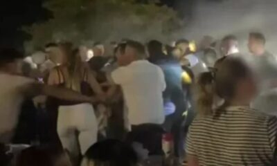 Αντίρριο, πανηγύρι, επεισόδια, συμπλοκή, ξύλο, καβγάς, τραπέζια, καρέκλες, Πάτρα, Ρομά, δημοτική μουσική, κλαρίνα, Antirrio, Antirio, panigiri, brawl, fight, violent incident, tables, chairs, Patra, Romani, Greek festival brawl, Antirrio panigiri xylo, kavgas Antirrio,