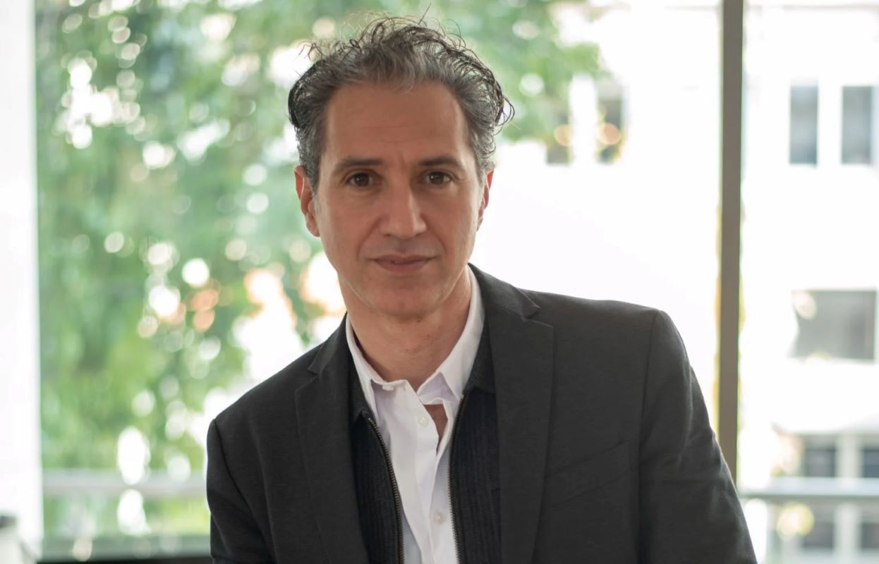 Δημήτρης Κόκοτας, Dimitris Kokotas, Dimitris Kokotas, Σταμάτης Κόκοτας, Stamatis Kokotas, Stamatis Kokotas, τραγουδιστής, tragoudistis, Greek singer, ελληνικό τραγούδι, elliniko tragoudi, Greek music, θάνατος, thanatos, death, καρδιακή ανακοπή, kardiaki anakopi, cardiac arrest, Διασκεδάζω, Diaskedazo, Φοίβος, Foivos, Phoebus, δισκογραφία, diskografia, discography, βιογραφία, biografia, biography, νέα, nea, news,