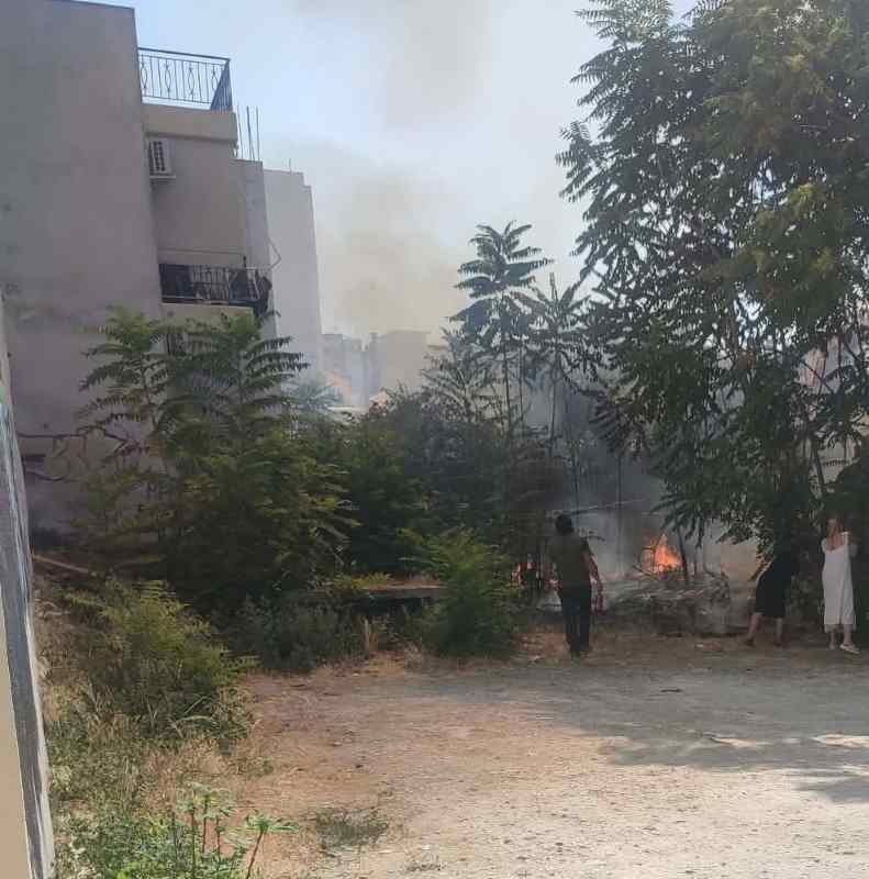 φωτιά Πάτρα, Πυροσβεστική Πάτρα, πυρκαγιά Γερμανού Ηλείας, φωτιά Γεωργίου Ρούφου, εγκαταλελειμμένο σπίτι φωτιά, εκτάκτως Πάτρα, Patras fire, Patras wildfire, Patras fire department, Patras news, fotia Patra, pyrkagia Patra, Pyrosvestiki Patra, Germanou Ileias, Georgiou Roufou,