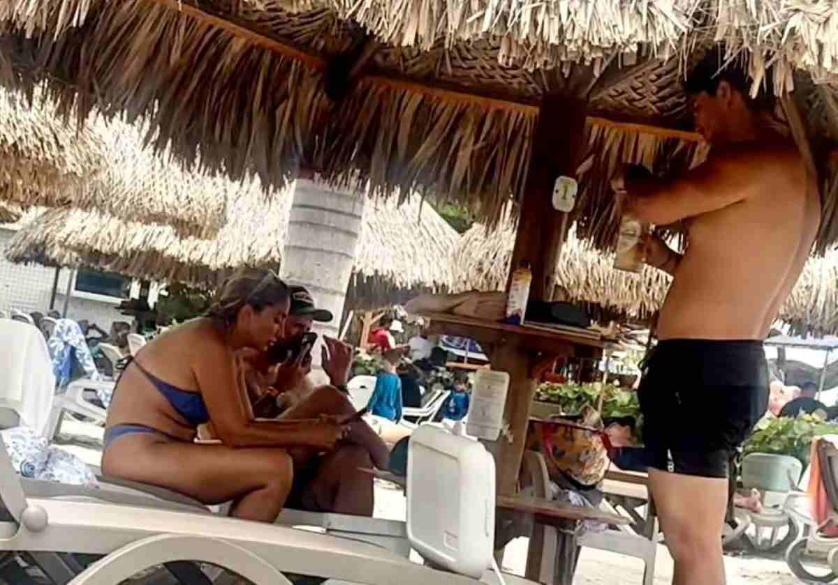 Κολομβία, σεισμός, σεισμός Κολομβία, Χάιμε Αντρές Μπελτράν, Αμπελάρδο δε λα Εσπριέγια, υπουργός Στέγασης, Σάντα Μάρτα, Τσοκό, φυσική καταστροφή, ανθρωπιστική κρίση, Colombia, earthquake, Colombia earthquake, Jaime Andres Beltran, Abelardo de la Espriella, Minister of Housing, Santa Marta, Choco, natural disaster, humanitarian crisis, Kolomvia, seismos, seismos Kolomvia, Xaime Antres Beltran, Abelardo de la Espriella, ypourgos stegasis, Santa Marta, Choco, fysiki katastrofi, anthropistiki krisi,