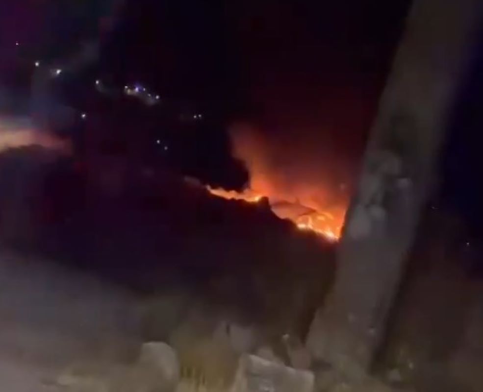 Πάτρα, Χάραδρος, φωτιά, πυρκαγιά, Πυροσβεστική, καταυλισμός, Ρομά, Ρογανόκαμπος, εμπρησμός, ειδήσεις Πάτρα, Patra, Charadros, fotia, pyrKagia, pyrosvestiki, katailismos, Roma, Roganokampos, Patras fire, Charadros Patras, Roma camp fire, Patras news, Greek police fire investigation, Patras wildfires,